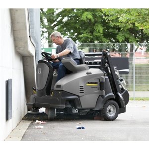 Karcher Ride-on Sweeper (KM 105/110)